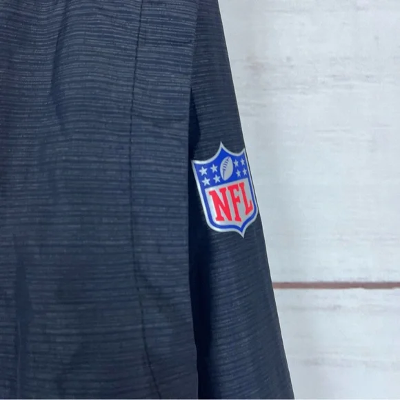 Jacksonville Jaguars Team Issued Player Used On Field Windbreaker Jacket Large